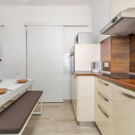 Apartmani Nena I Ilka Pula Exterior photo