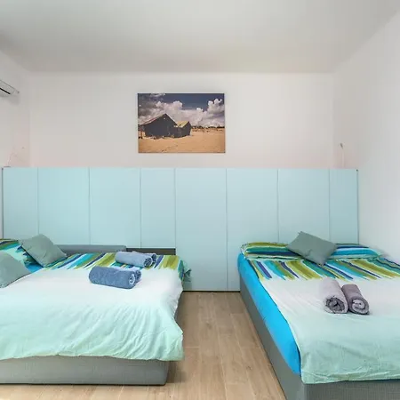 Apartmani Nena I Ilka Pula Exterior photo